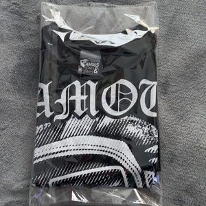 Famous Stars and Straps T Shirt Men’s Medium